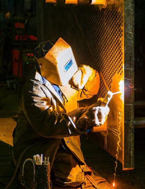 man-welding-metal-2880871.jpg